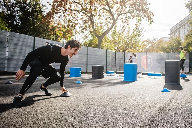 Jak správně využívat jednotlivé prvky workout⁢ hřiště pro optimální výsledky?