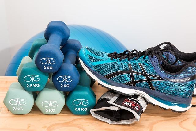 Jaký typ cvičení je lepší pro spalování kalorií - běžecký pás nebo reálný běh?